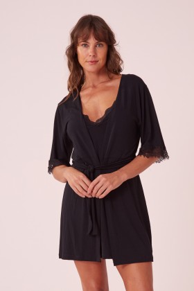 Robe Detalhes Em Renda Preto