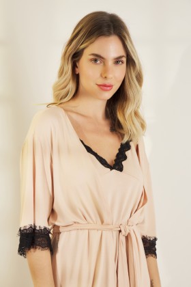 Robe Detalhes Em Renda